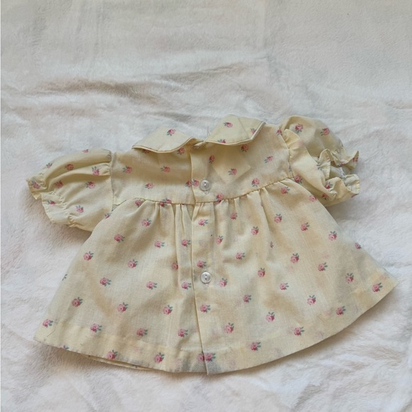 Handmade floral blouse - Picture 2 of 3